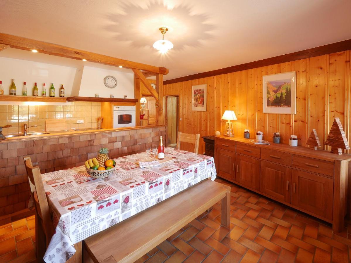 Domaine De Bellevue Gite Du Mont Poupet Marnoz Εξωτερικό φωτογραφία