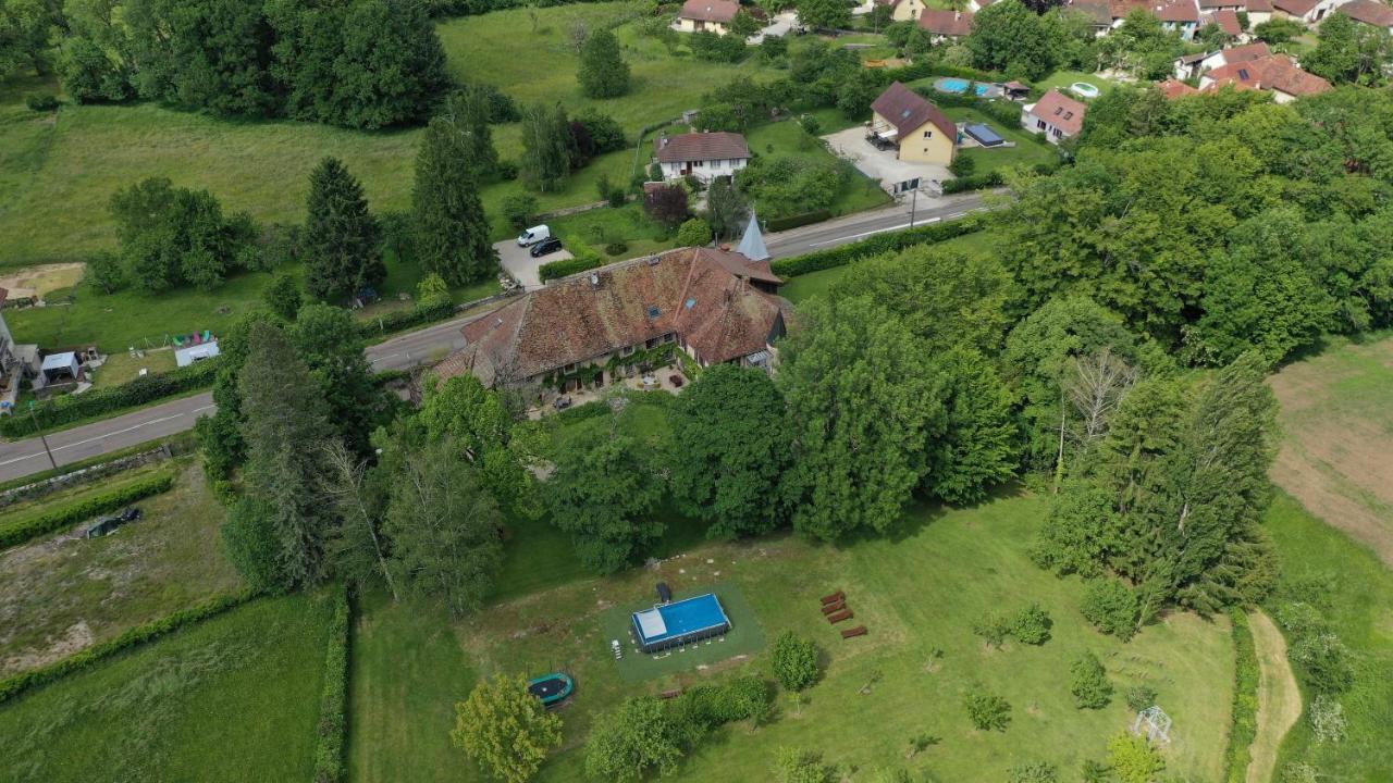 Domaine De Bellevue Gite Du Mont Poupet Marnoz Εξωτερικό φωτογραφία